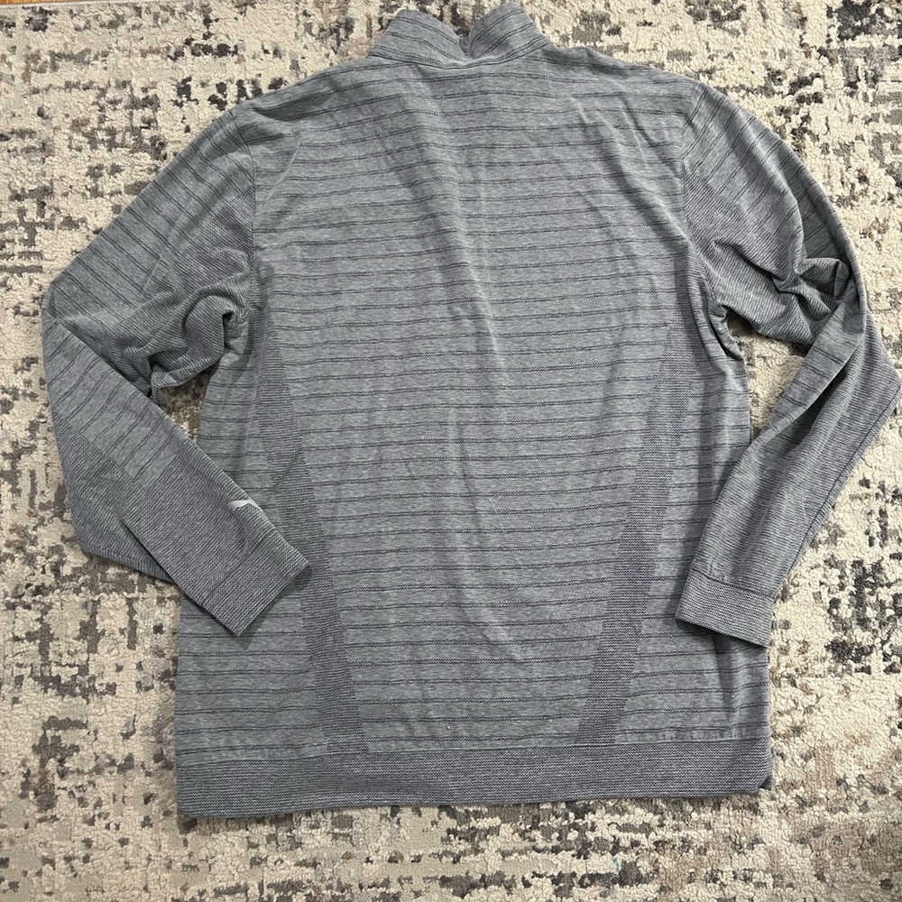 Puma‎ Striped Gray Pullover - Picture 8 of 8